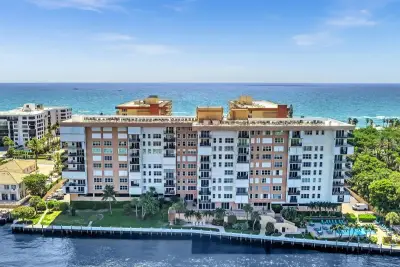 1150 Hillsboro Mile #509, Hillsboro Beach: photo 1 of 61