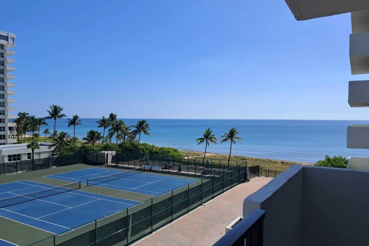 5100 N Ocean Blvd #608, Lauderdale-by-the-Sea: photo 1 of 21