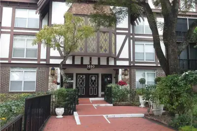3690 Inverrary Dr #2Y, Lauderhill: photo 1 of 13