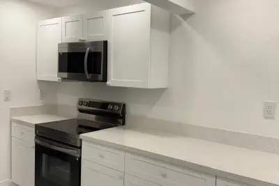 4400 SW 36th St, West Park: photo 1 of 10