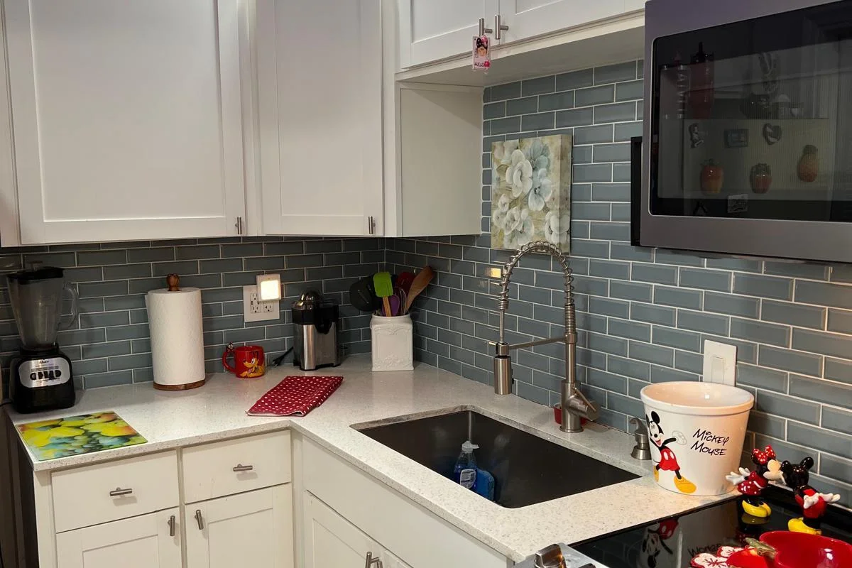 2131 NE 1st Ct #203, Boynton Beach: photo 1 of 13