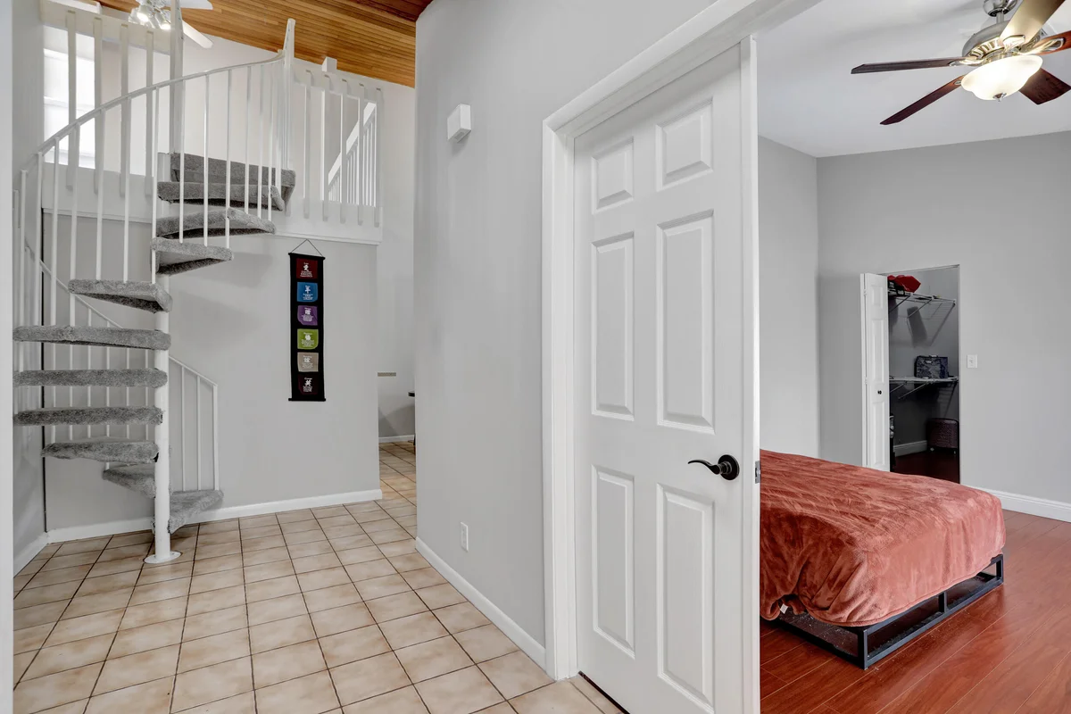 22312 Whistling Pines Ln, Boca Raton: photo 1 of 38