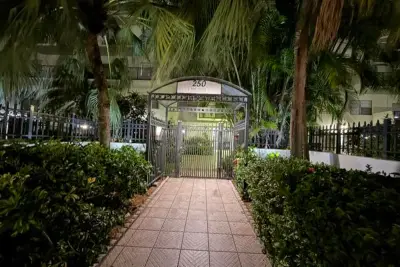250 NE 181st Dr #406, Sunny Isles Beach: photo 1 of 28