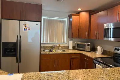 711 Lori Dr #202, Palm Springs: photo 1 of 6