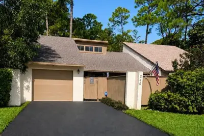 249 Pleasant Wood Dr, Wellington: photo 1 of 8