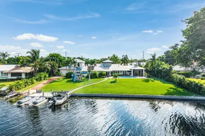 3815 S Lake Dr, Boynton Beach: photo 1 of 101