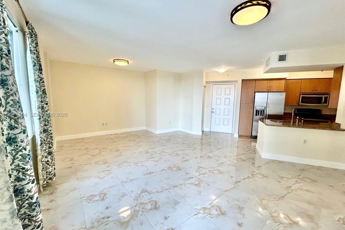 1830 Radius Dr #1002, Hollywood: photo 1 of 62