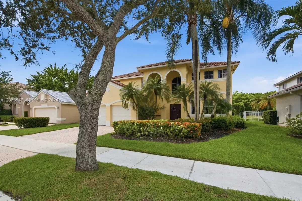 861 Crestview Cir, Weston: photo 1 of 50