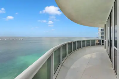 15811 Collins Ave #3001, Sunny Isles Beach: photo 1 of 55