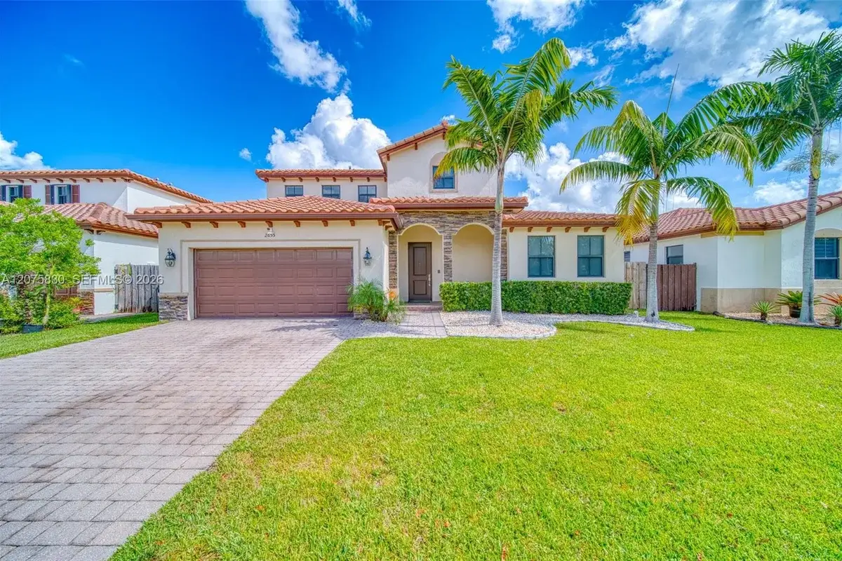 2655 SE 1st St, Homestead: photo 1 of 62