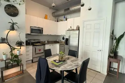 2100 Van Buren St #216, Hollywood: photo 1 of 16