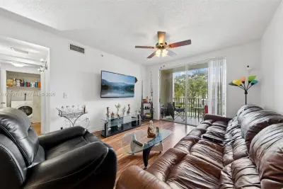 2280 E Preserve Way #204, Miramar: photo 1 of 12