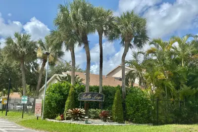 5320 Elmhurst Rd #B, West Palm Beach: photo 1 of 16