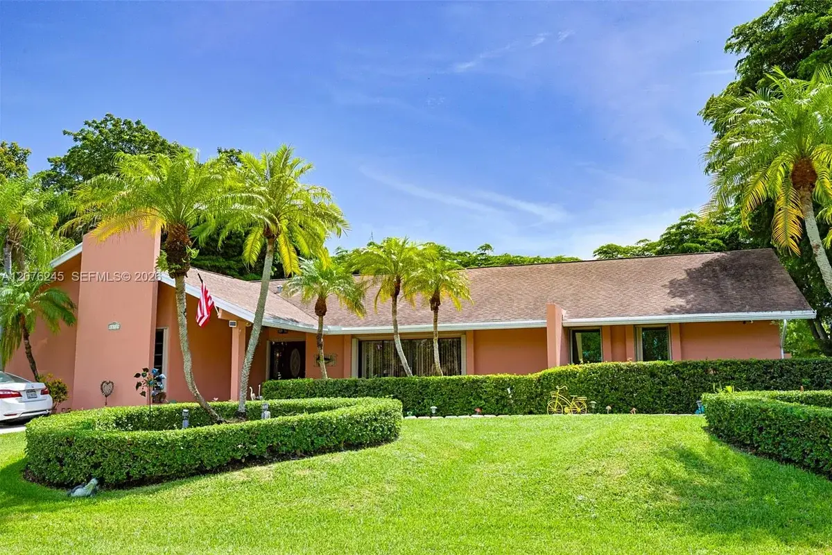 18723 SW 83rd Pl, Cutler Bay: photo 1 of 26