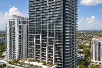 1010 Brickell Ave #2009, Miami: photo 1 of 24