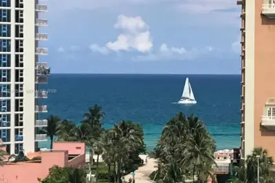 19370 Collins Ave #805, Sunny Isles Beach: photo 1 of 17