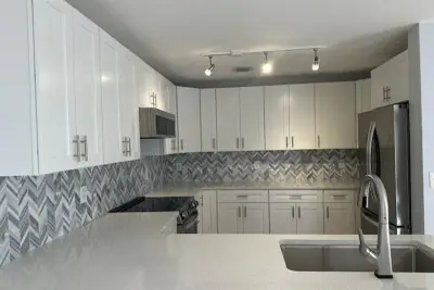 4151 Eastridge Cir, Deerfield Beach: photo 1 of 46