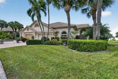 7171 Ashford Ln, Boynton Beach: photo 1 of 76