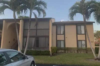 801 Sky Pine Way #D2, Greenacres: photo 1 of 12