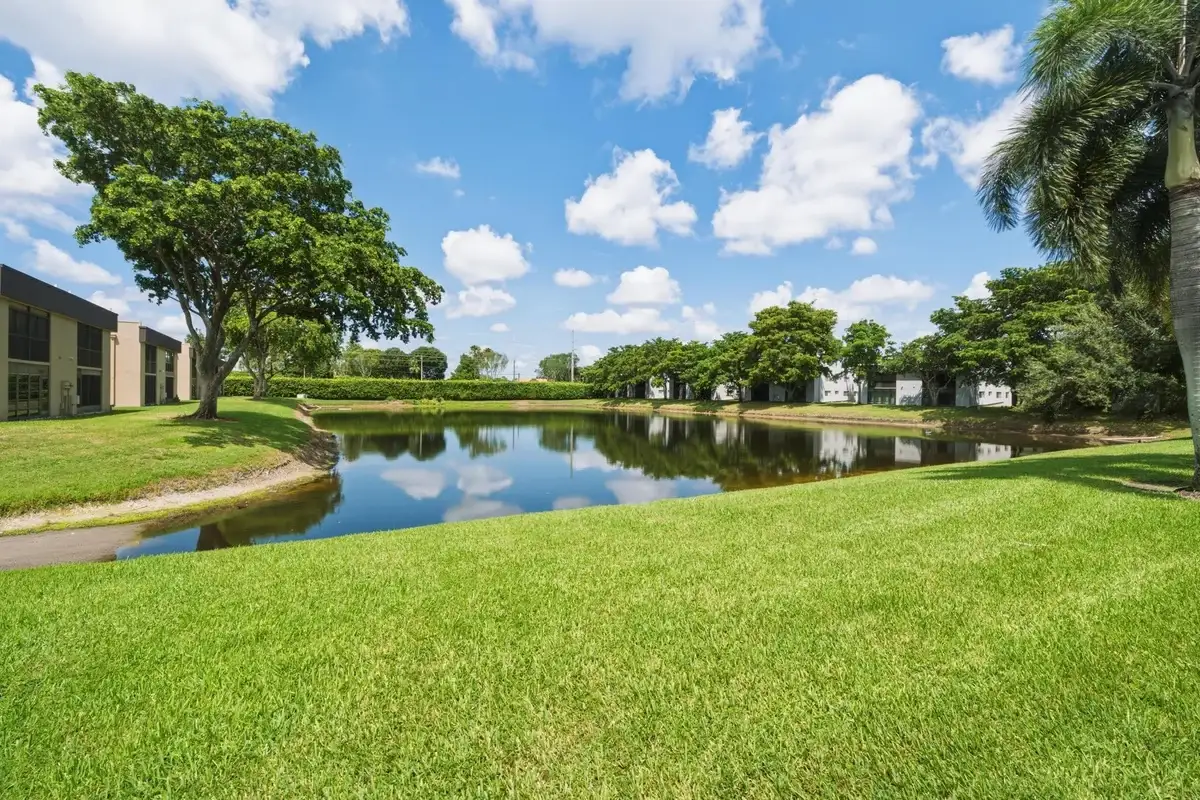 15108 Ashland Dr #217, Delray Beach: photo 1 of 27