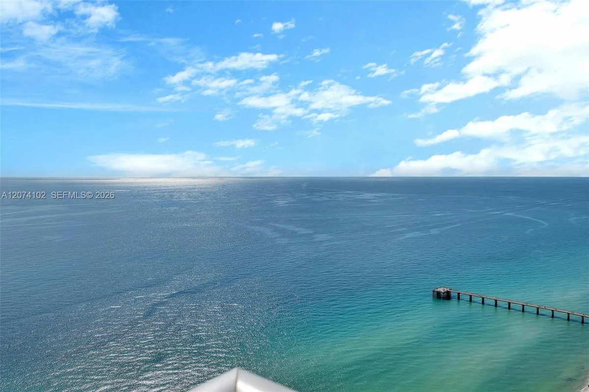 17121 Collins Ave #4201, Sunny Isles Beach: photo 1 of 47