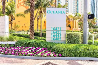 16485 Collins Ave #1131, Sunny Isles Beach: photo 1 of 41