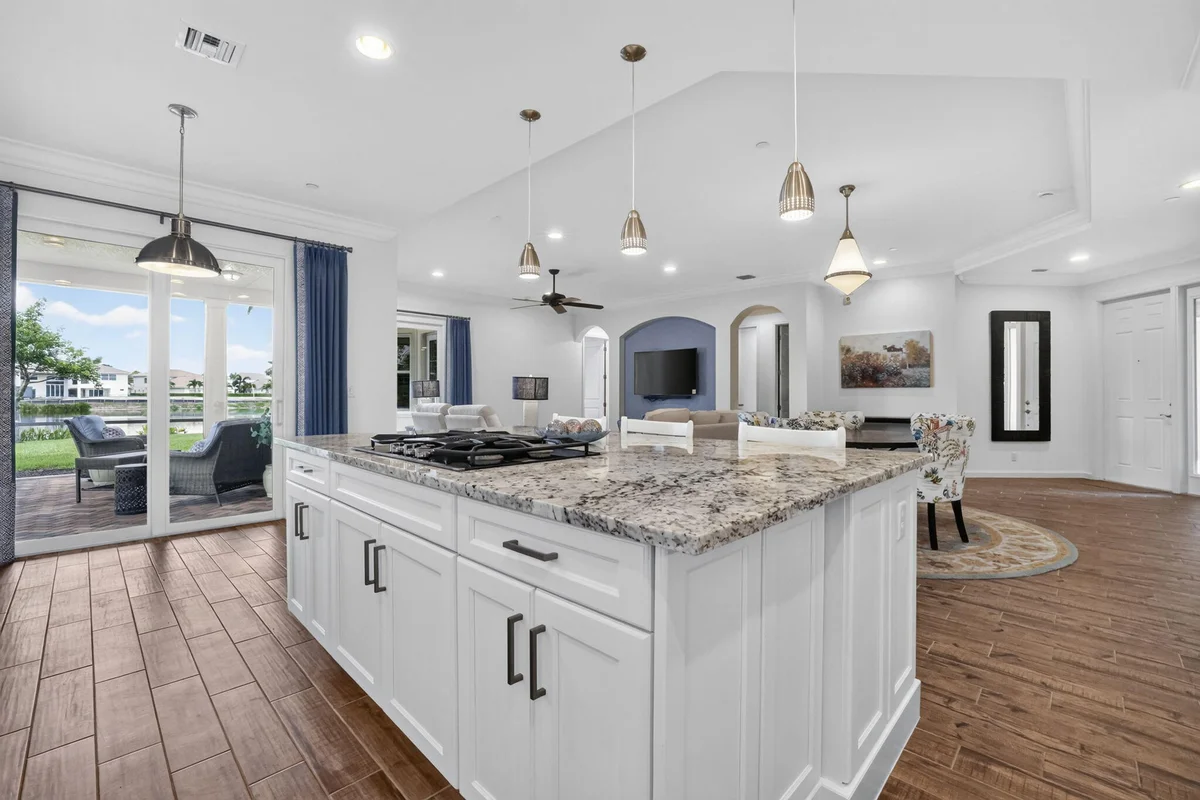 127 Tresana Blvd #61, Jupiter: photo 1 of 65