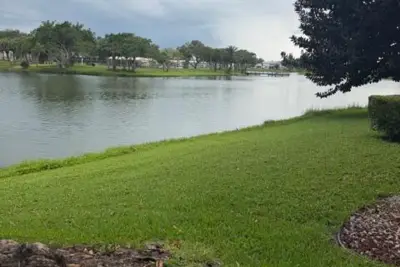 149 Stratford K, West Palm Beach: photo 1 of 19