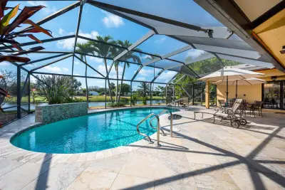 3250 Lakeview Blvd, Delray Beach: photo 1 of 41