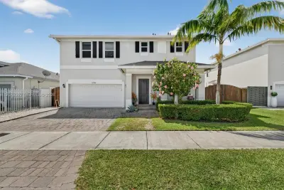27884 SW 133rd Path, Homestead: photo 1 of 46