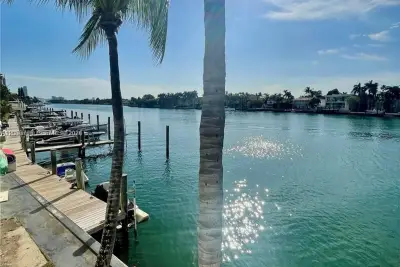 5600 Collins Ave #16P, Miami Beach: photo 1 of 40