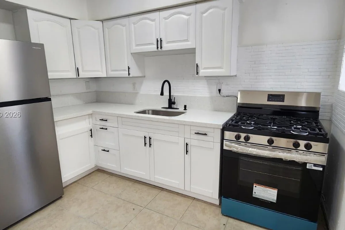 736 83rd St #2, Miami Beach: photo 1 of 20