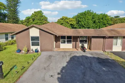 2075 SW 72nd Ave, Davie: photo 1 of 56