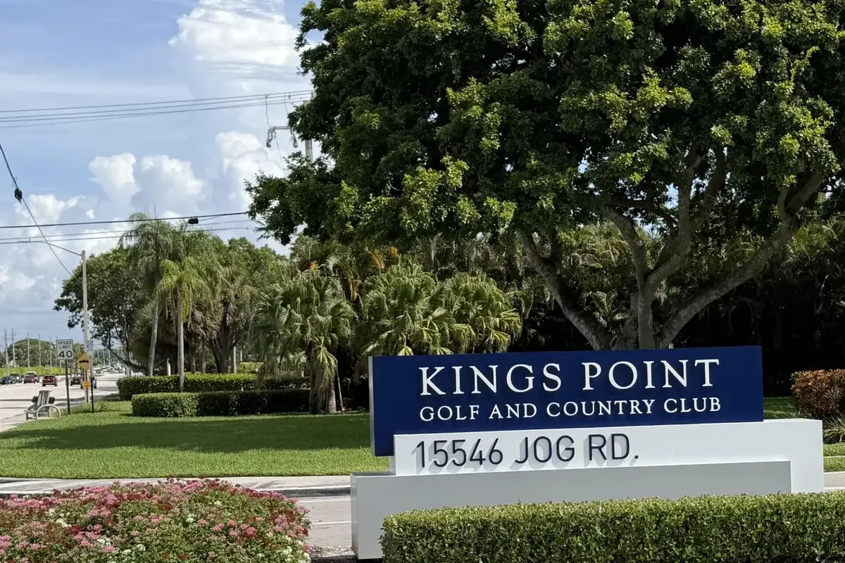 89 Normandy B, Delray Beach: photo 1 of 50