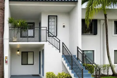 16511 Blatt Blvd #103, Weston: photo 1 of 9