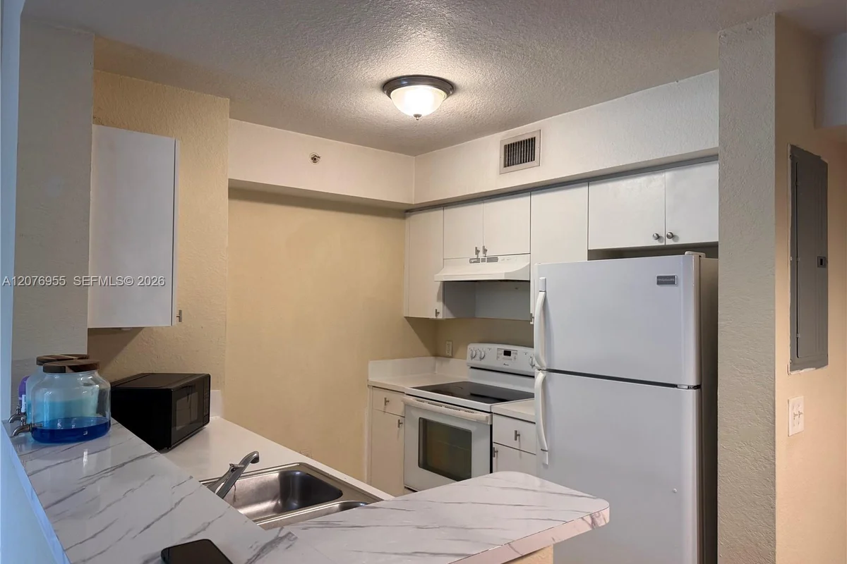 15400 SW 284th St #1304, Homestead: photo 1 of 18