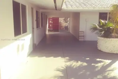 2225 Van Buren St #7, Hollywood: photo 1 of 13