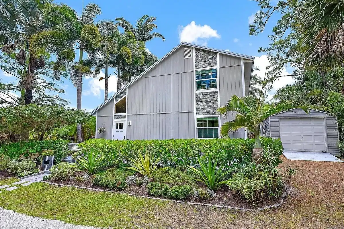 15629 95th Ave N, Jupiter: photo 1 of 21
