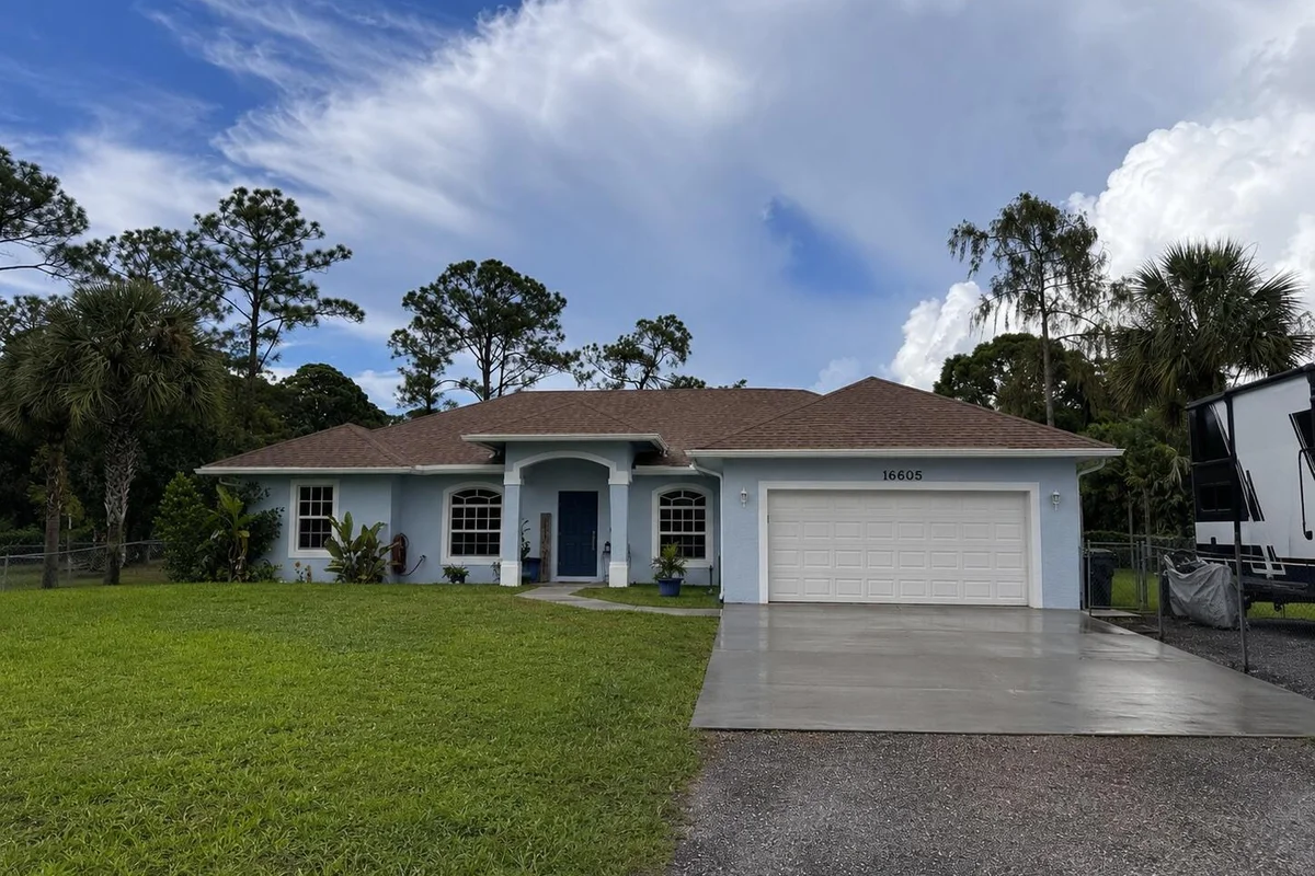 16605 64th Pl N, Loxahatchee: photo 1 of 28