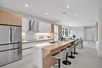 1140 SE 6th Ter, Fort Lauderdale: photo 1 of 65
