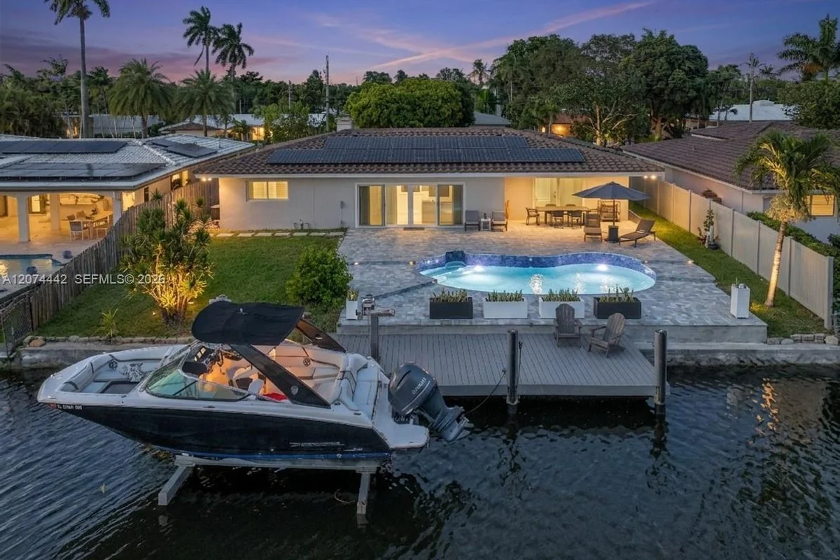 2225 NE 16th Ave, Wilton Manors: photo 1 of 86
