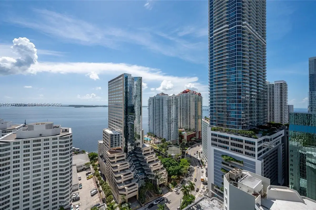 951 Brickell Ave #2608, Miami: photo 1 of 32