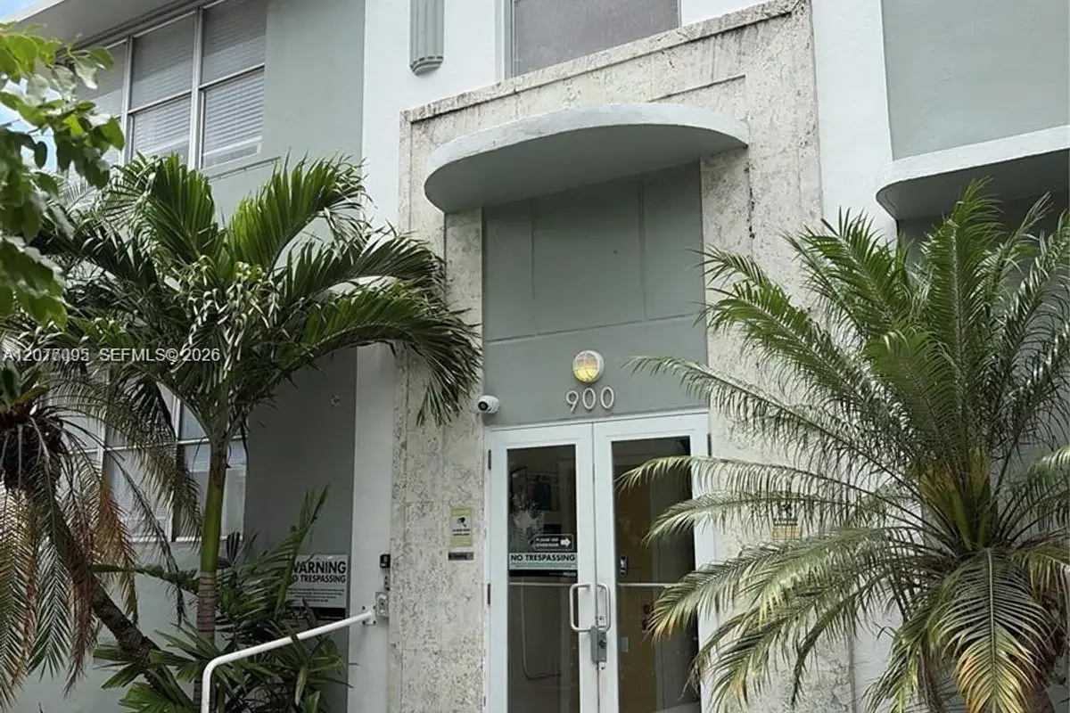 900 Jefferson Ave #2, Miami Beach: photo 1 of 6