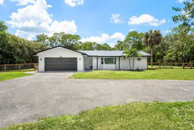 4619 Coconut Blvd, West Palm Beach: photo 1 of 48