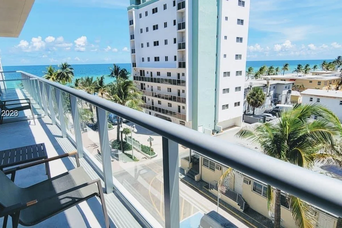 777 N Ocean Dr #N510, Hollywood: photo 1 of 10