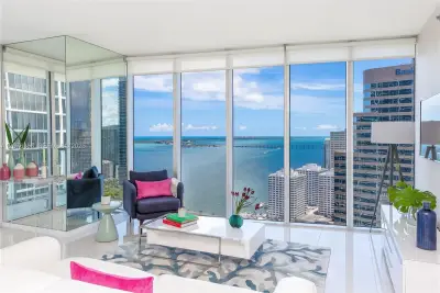 485 Brickell Ave #3410, Miami: photo 1 of 20