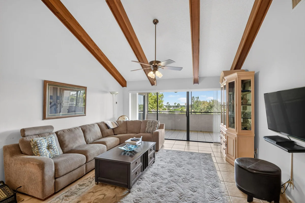 12524 Shoreline Dr #404, Wellington: photo 1 of 34