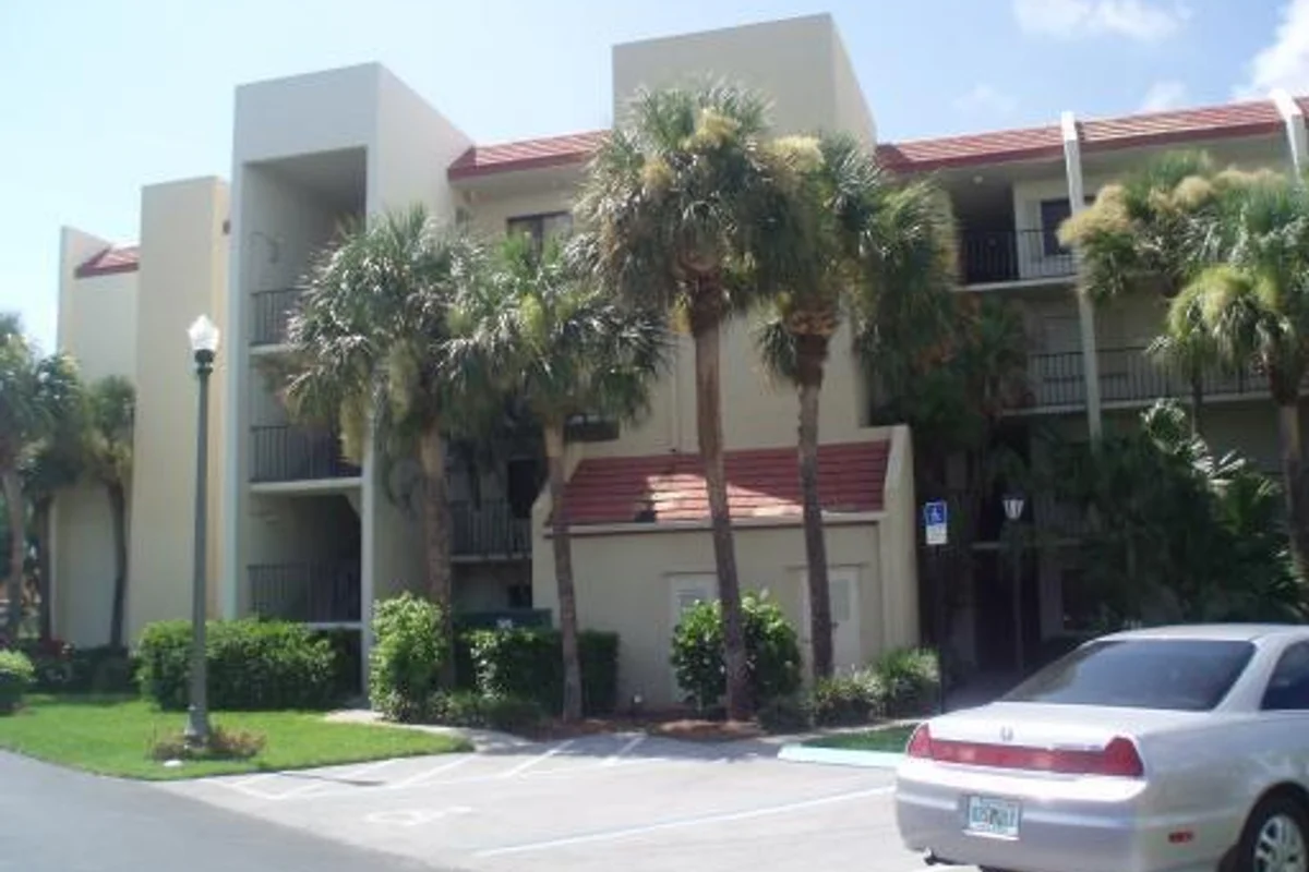 1605 S US Hwy 1 #A-307, Jupiter: photo 1 of 20