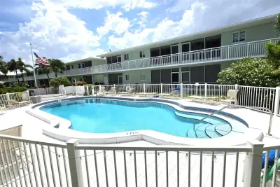 2100 NE 38th St #219, Lighthouse Point: photo 1 of 26