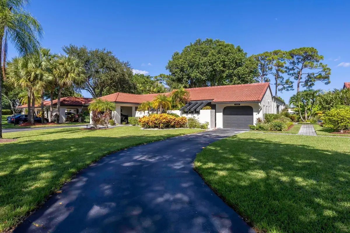 21680 Tall Palm Cir #12-B, Boca Raton: photo 1 of 33